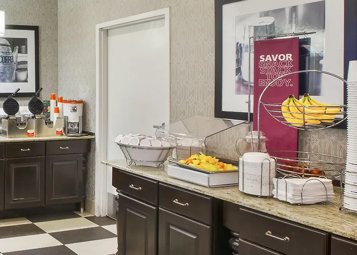Hampton Medical Center Hotel 3*